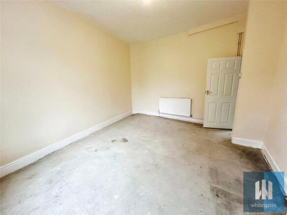 2 bed Terraced to rent Image 4