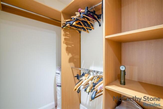 1 bed Apartment for sale Image 12