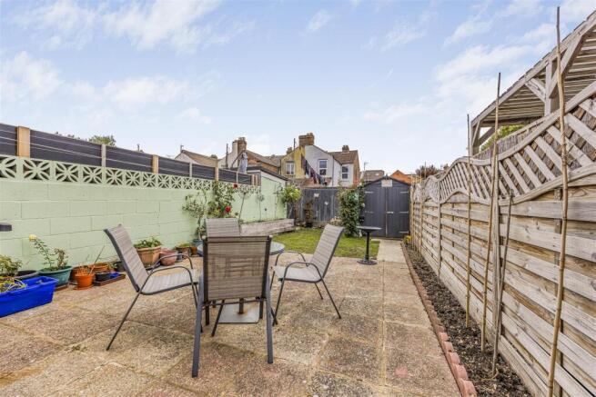GFF, 67 North End Avenue, Hilsea-PorticoMarketing-