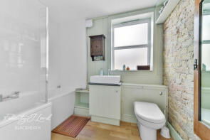 64, Plum Lane, London SE18 3AQ