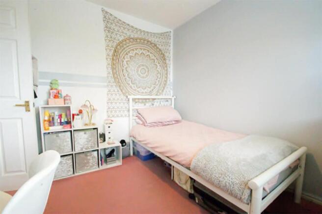 Bedroom 2 (Rear)
