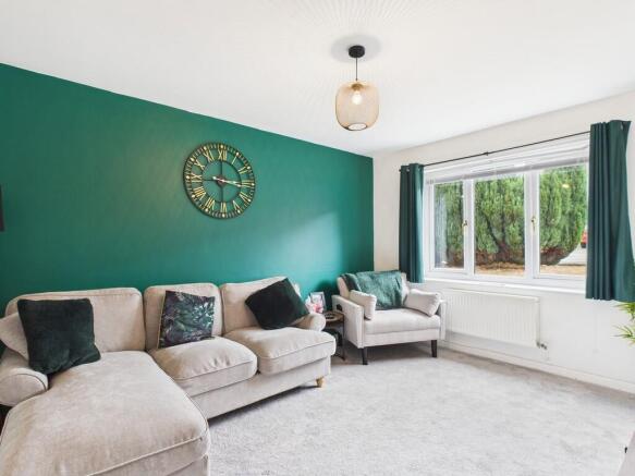 CAM02169G0-PR0366...