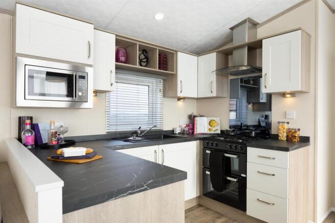 Kitchen/Diner/Lounge