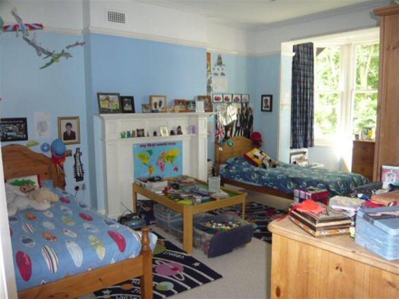 Photo 4