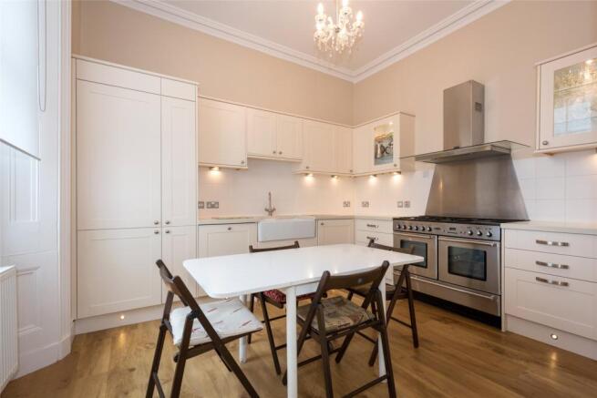 Kitchen/Dining