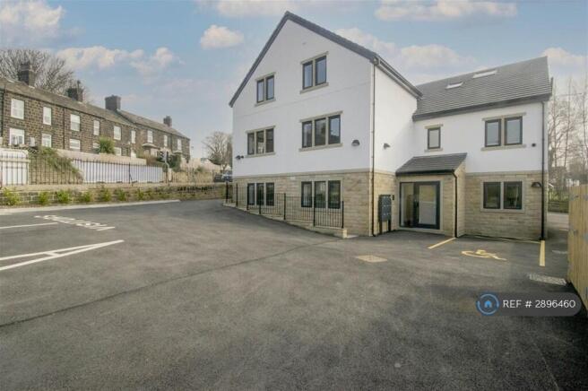 1 bed Flat to rent in yeadon