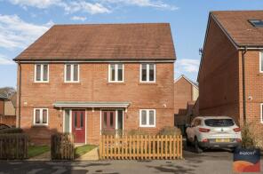 74, Saunders Way, Basingstoke RG23 7FG