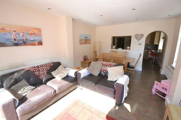 Living Area 3rd Phot