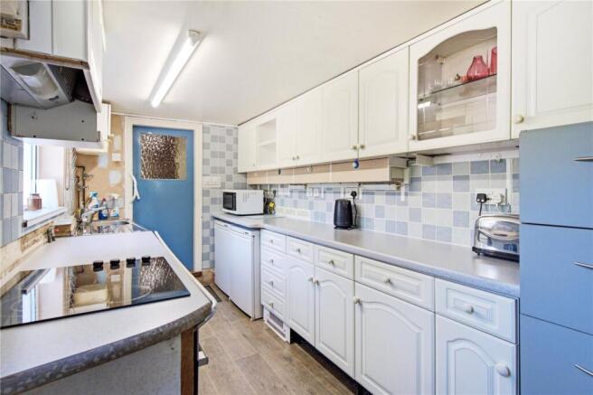3 bed Semi-Detached for sale Image 8