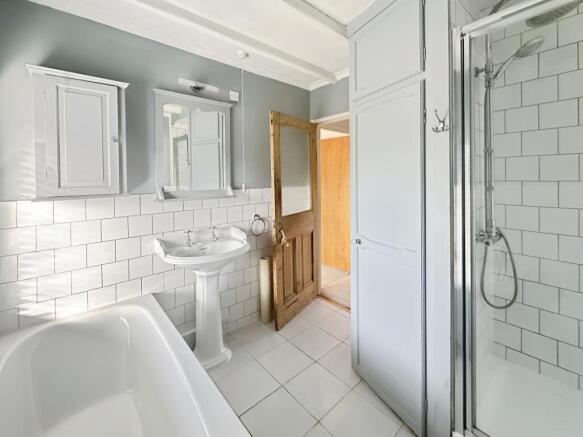 Modern Family Bathroom