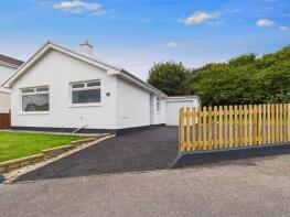 29, May Gardens, Lanner TR16 6AR