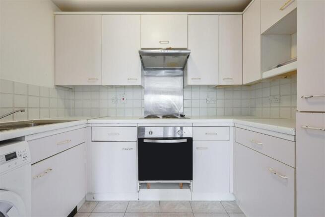 KINGSWOOD DRIVE, 34, FLAT 11- (12).jpg