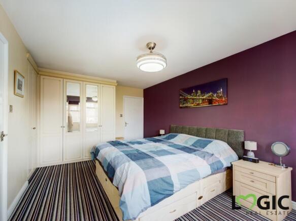 Bedroom 1 (3)