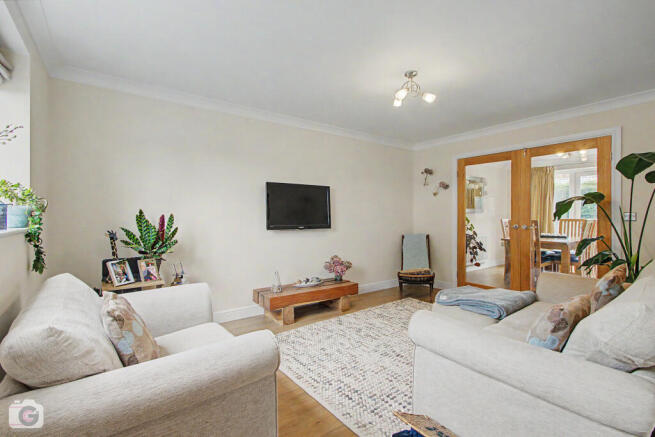 4 bed Detached for sale Image 6
