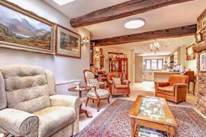 8, Hallowsgate Court, Kelsall, Tarporley CW6 0RE