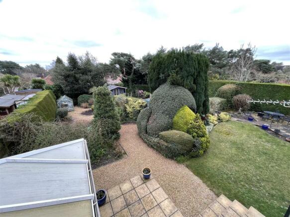 Rear garden elevated.jpg