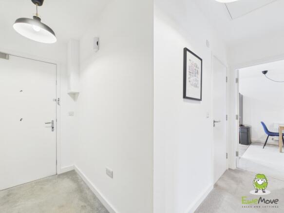 EweMove Estate Agents Basingstoke - West Sidings -