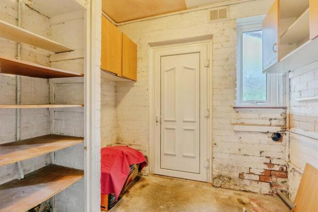 3 bed Semi-Detached for sale Image 10
