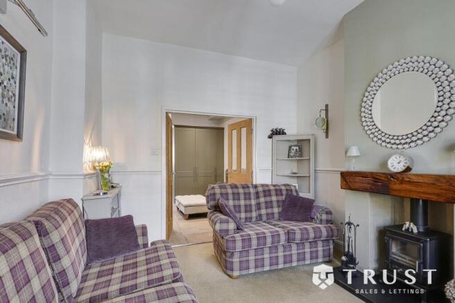 3 bed Terraced for sale Image 5