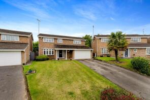 2, Knights Close, Prestwich M25 1PP