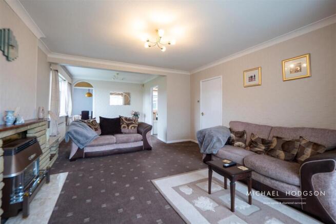 Sevenoaks Drive, Hastings Hill, Sunderland photo 4