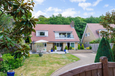 The Fairway, Midhurst, GU29