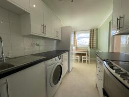 47, 14 Rabbs Mill House, Chiltern View Road, Uxbridge UB8 2PD