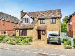 55, Nickleby Road, Chelmsford CM1 4XG