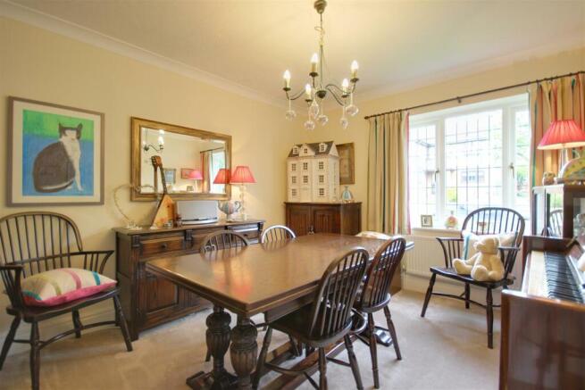 Dining/Sitting Room