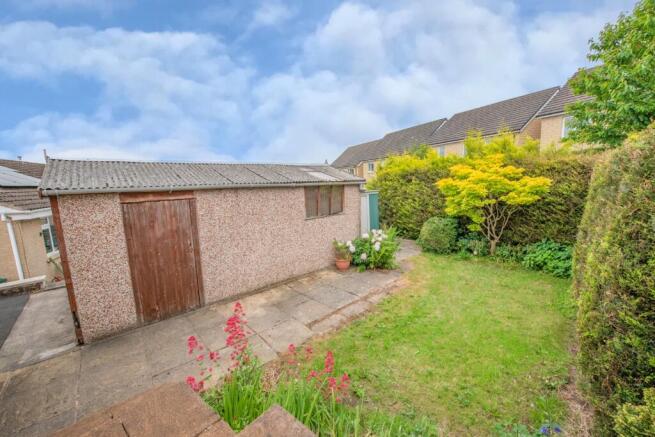 2 bed Semi-Detached Bungalow for sale Image 7