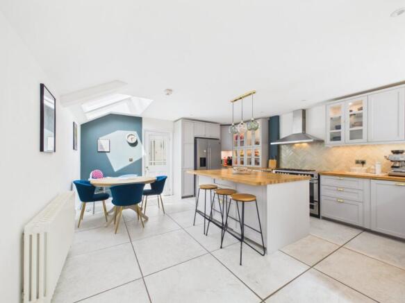 Kitchen/Breakfast