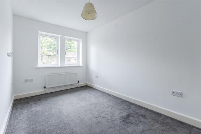 3 bed Terraced for sale Image 12
