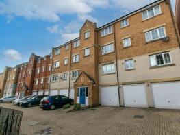 29, Bramley Court, Dunstable LU5 4GA