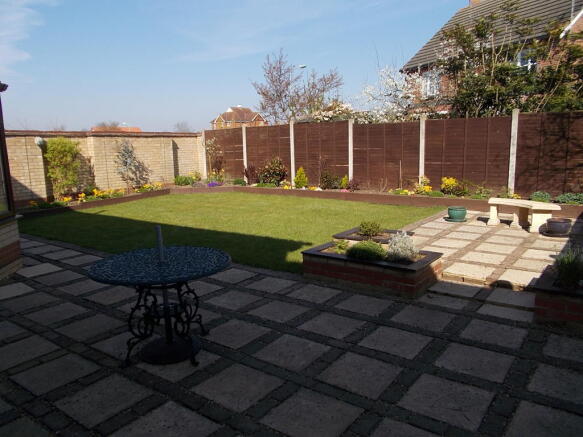 Photo 14