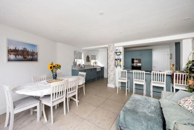 Applesham Avenue 36 OPEN PLAN.jpeg