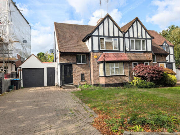 3 Bed Semi-Detached with Large Garden