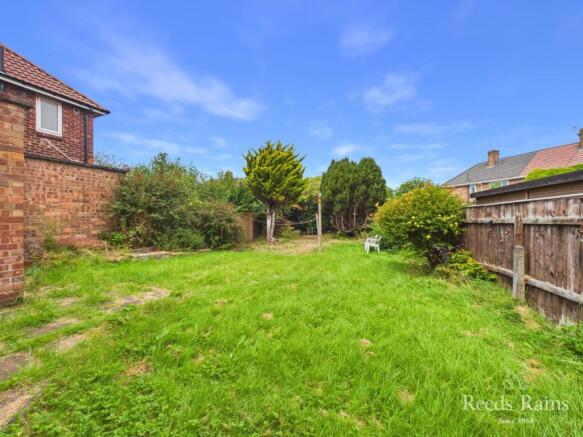 3 bed Semi-Detached for sale Image 11