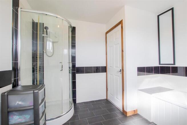 bathroom-1.jpg