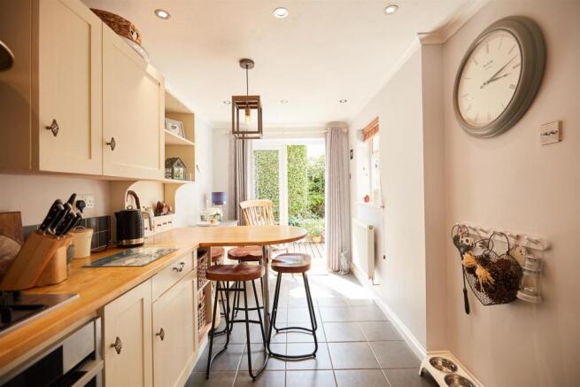 Kitchen breakfast room