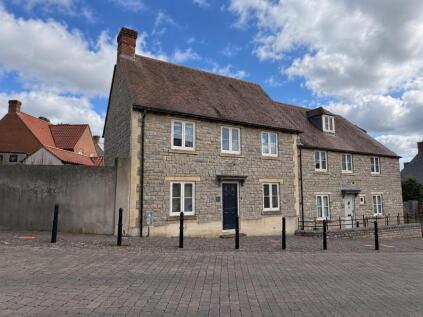 Blackberry Way, Midsomer Norton