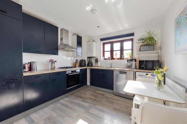 Falmouth Way, E17