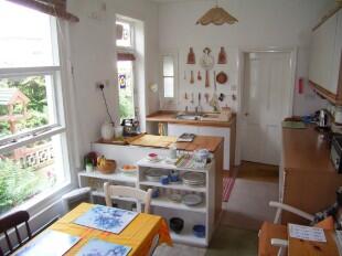 Kitchen/B'ast Room