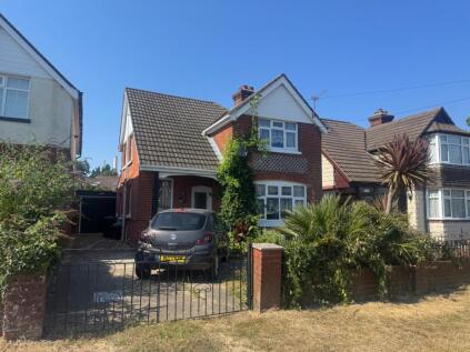 Blackfield Road, Fawley, Southampton, Hampshire, SO45