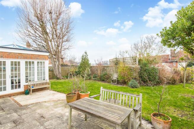 Rear Patio/Garden