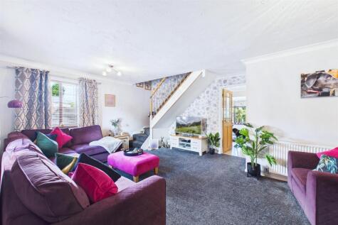 Elizabeth Close, Reepham