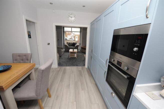 3 bed Semi-Detached for sale Image 7
