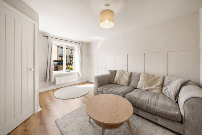 3 bed Semi-Detached for sale Image 7
