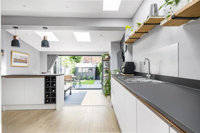 Kitchen/Dining/Famil