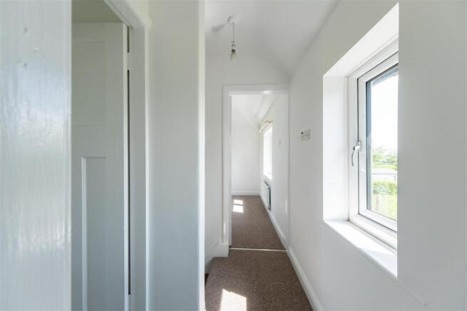 4 Whalley Drive-019.jpg