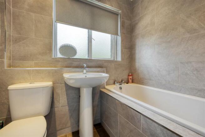 14_WOODSIDE_AVE_LENZIE_015.JPEG